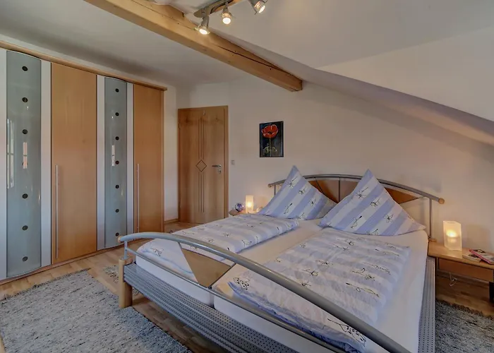 Apartment Madek 2 *